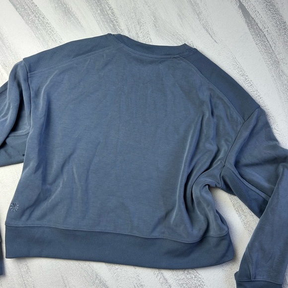 Athleta crewneck - Picture 7 of 7